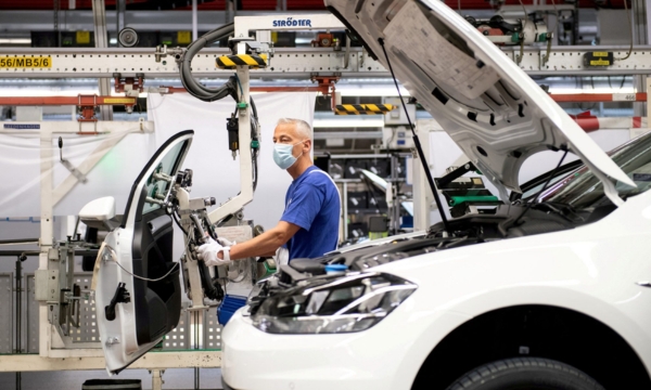 Funcionários da Volkswagen - Fonte: Google