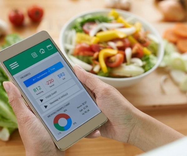 Como usar aplicativos com receitas saudáveis ​​para controlar a glicose